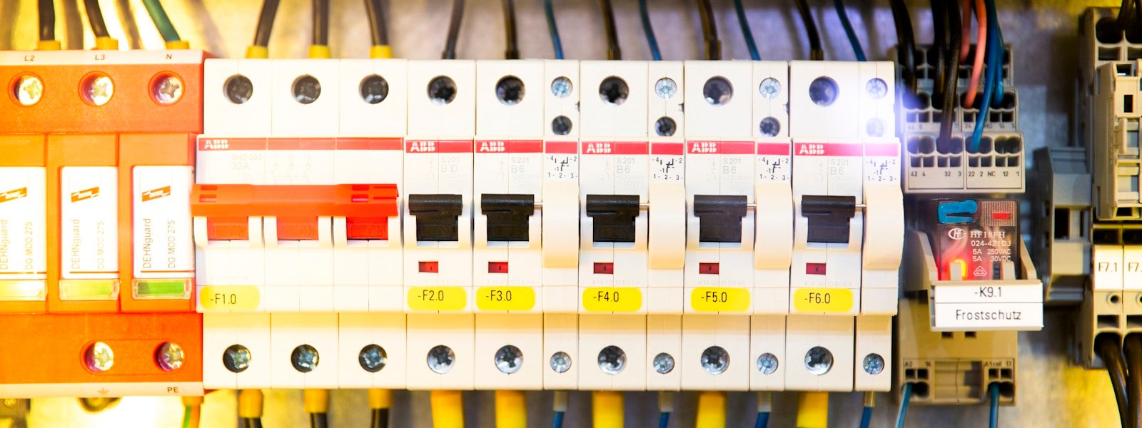 Infraestrutura elétrica profissional